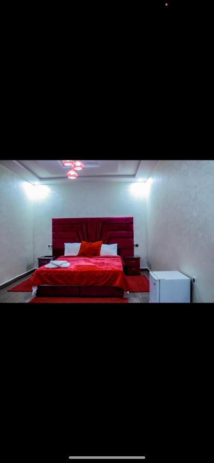 Hotel Borj El Arab Kourigha Exteriör bild